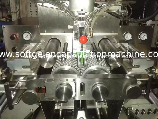 Olio di pesce della macchina di incapsulamento di 3.5RPM Softgel ed incollare materiale da otturazione 120000 Pcs/H