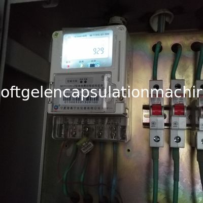 Impulso senza cuciture della macchina di Softgel del multi ugello che taglia alto rapporto del prodotto finito