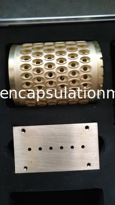 Il creatore di erbe Softgel della capsula di paintball muore lavorazione con utensili del rotolo con Al Injection Wedge