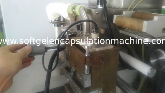 Macchina di incapsulamento di Softgel della larga scala per olio che riempie nella capsula