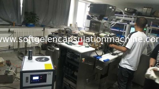 Paintball degli ss che fa la capsula di riempimento automatizzata macchina molle della gelatina