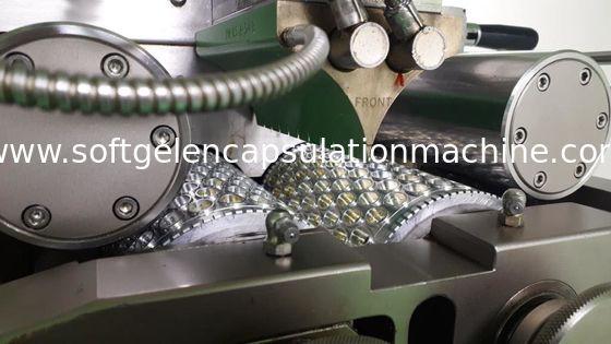 Capsula di Salmon Oil Cbd Oil Soft che rende a macchina controllo automatico